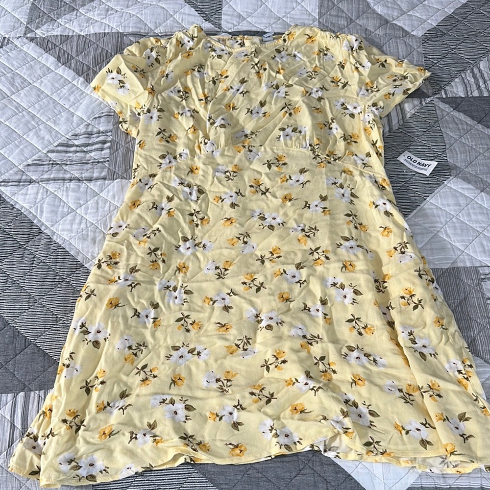 Old Navy Yellow Floral Top